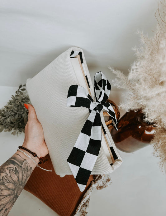 Waffleknit Booksleeve with Bow Tie| Cream| Checkered Print
