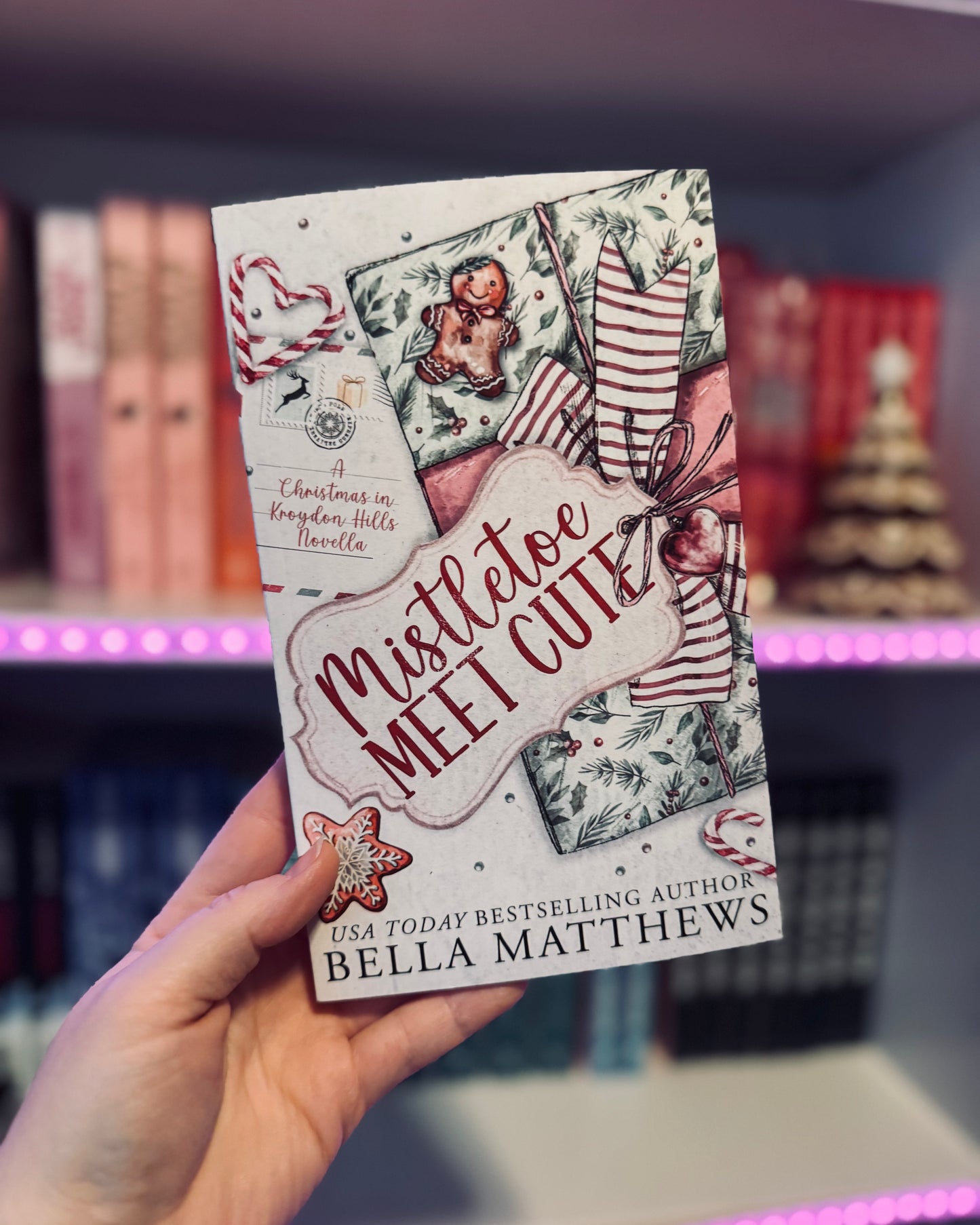 Mistletoe Meetcute | Bella Matthews
